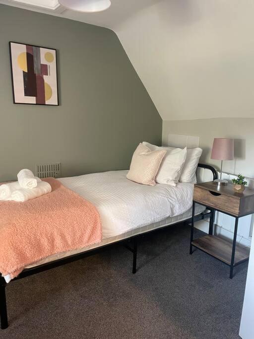 Poplar House-2Bedroom House In Town Centre With Free Parking By Shortstays4U كينغز لين المظهر الخارجي الصورة